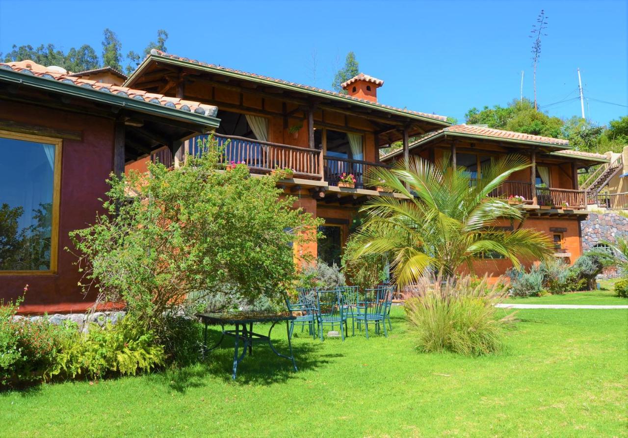Ilatoa Lodge Quito Exterior photo